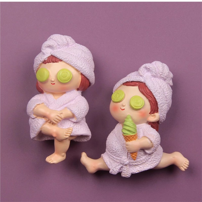 Wearing Nightgown Girl Resin R - Phone Accessories For Old People incelemesi ve fiyatı